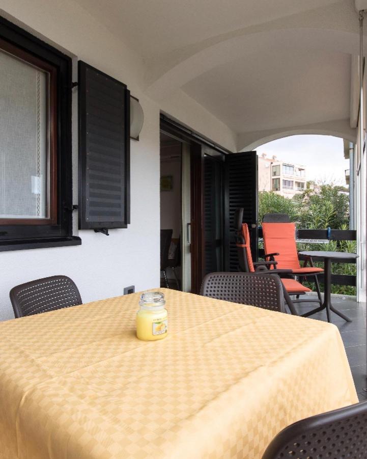 Residence4A-Appartamento Bianco Ravni Eksteriør bilde
