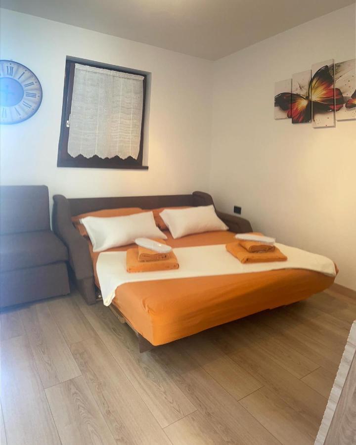 Residence4A-Appartamento Bianco Ravni Eksteriør bilde