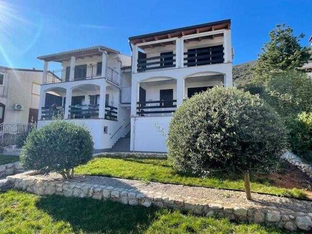 Residence4A-Appartamento Bianco Ravni Eksteriør bilde