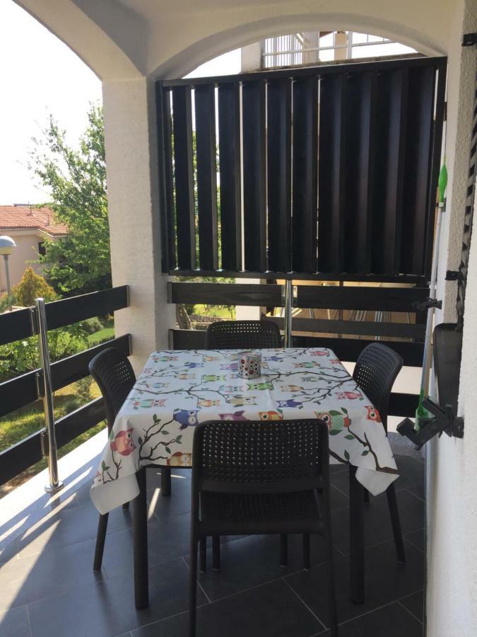 Residence4A-Appartamento Bianco Ravni Eksteriør bilde